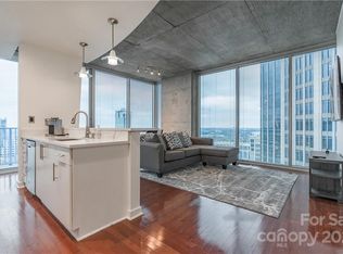 210 N Church St UNIT 1915, Charlotte, NC 28202