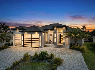 5333 Majestic Ct, Cape Coral, FL 33904