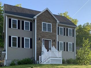 202 Bartholomew St, Peabody, MA 01960