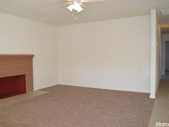 5th image of 4705 E Eastview Dr