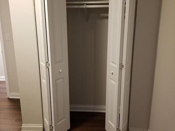 5th image of 2253 S Central Park Ave #1