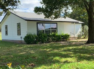 2702 Cabaniss Ln, Weatherford, TX 76088