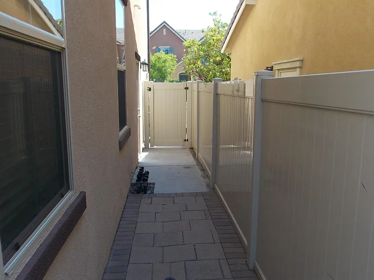 6730 Indio Way — Photo 29