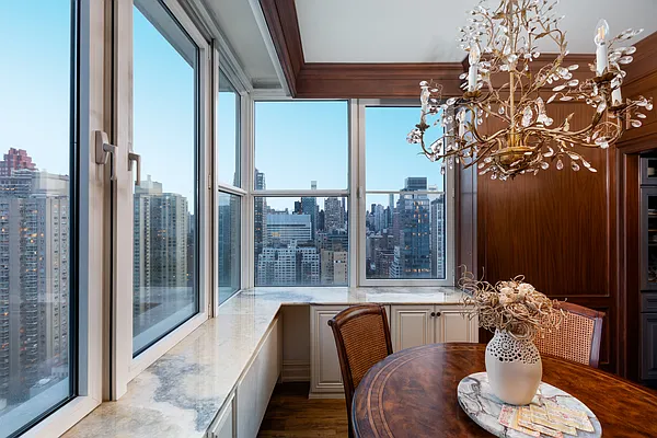 Rented by Compass | media 31