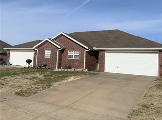 4100 SW Chasestone Ave, Bentonville, AR 72712