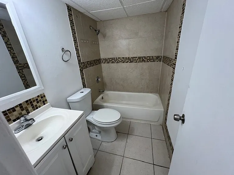 806 9th St West Palm Beach, FL 33403 — Photo 7