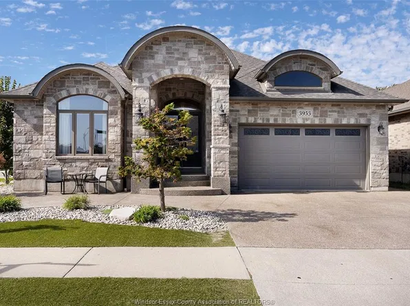 3953 Zanzibar Cres, Windsor, ON N9G 0A5
