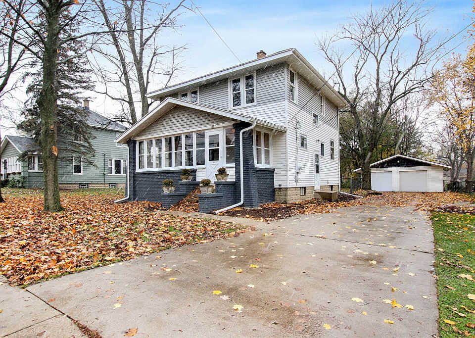 1st image of 3137 Locke Ave SW
