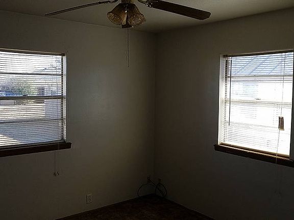 5th image of 510 N Illinois St #1