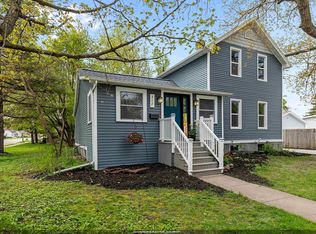 317 Hewitt St, Neenah, WI 54956