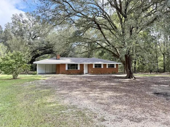34 Fred Strain Rd, Carriere, MS 39426