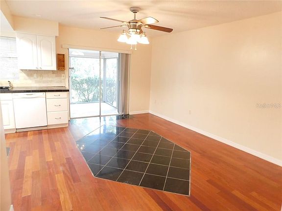4th image of 2035 Southpointe Dr