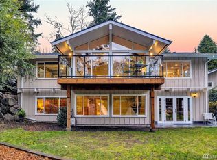 16437 3rd Ave SW, Seattle, WA 98166