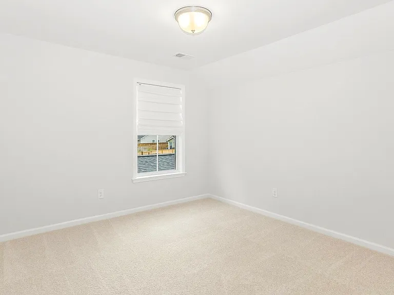 8826 Credence Dr — Photo 10