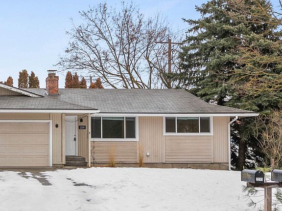 3rd image of 2209 E 57th Ave #2209