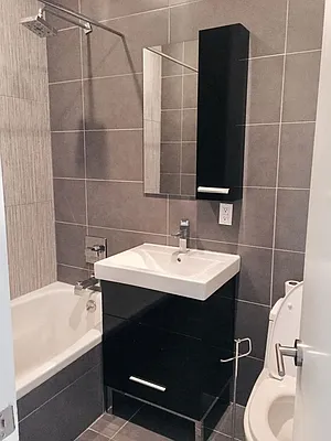 Rented by Zumper Inc | media 40