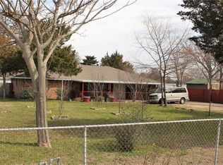 1426 S Sam Houston Rd, Mesquite, TX 75149