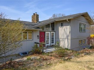 879 Freeman Ridge Rd, Nashville, IN 47448