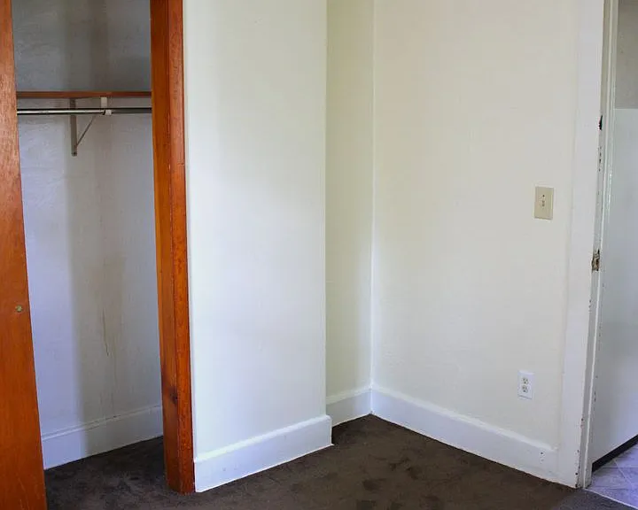 883 Josephine Ave — Photo 18