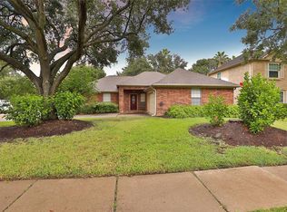 803 Copper Creek Dr, Katy, TX 77450