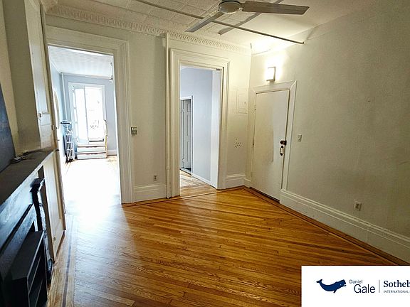 3rd image of 300 Atlantic Ave APT 1