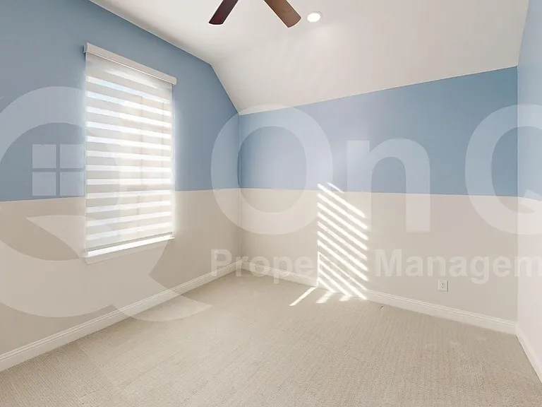 10678 Grayhead Dr — Photo 14