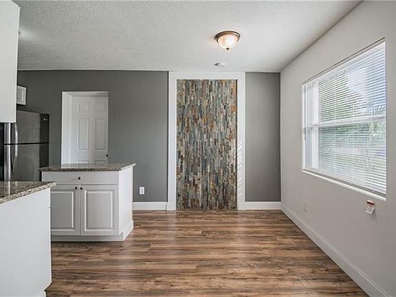 5th image of 3712 E Idlewild Ave
