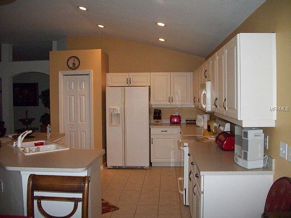 2nd image of 6708 Guilford Glen Pl