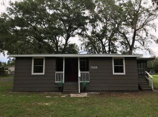 1303 2nd St, Southport, FL 32409
