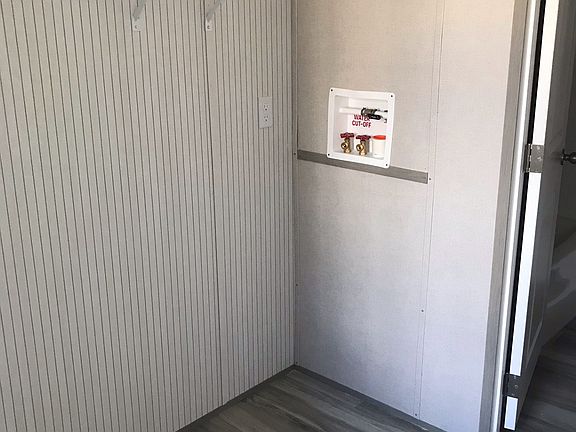 2nd image of 11 Garden Way