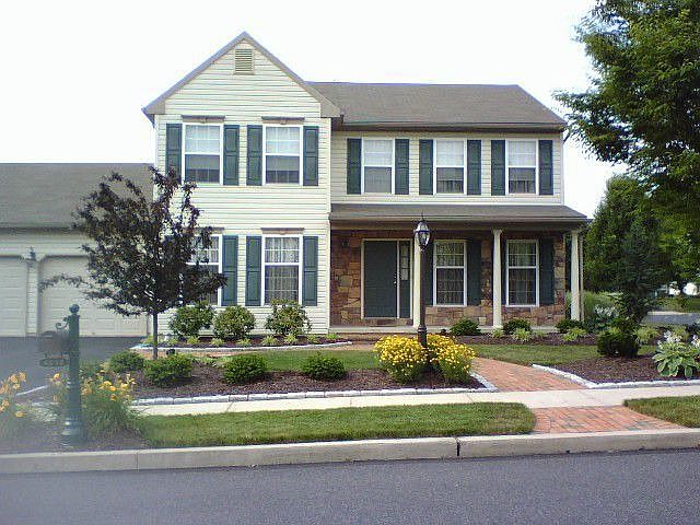 2nd image of 4030 Ross Rd