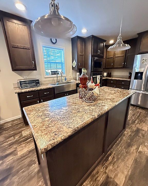 1st image of 3855 Emerald Park Dr