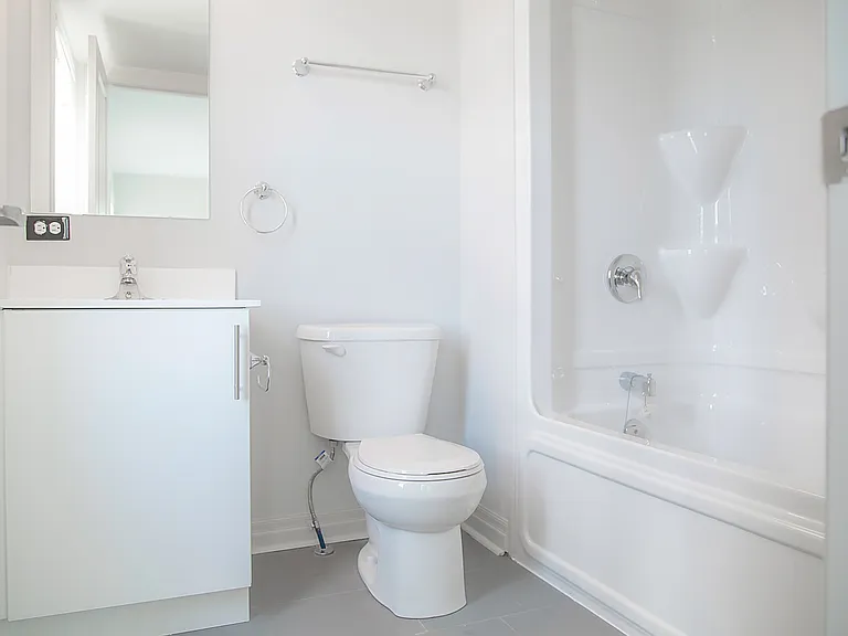 310 Georgian Dr #103 — Photo 11