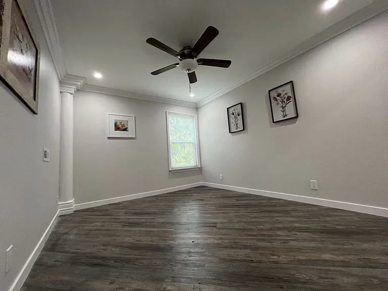 Carmel Heights Apts — Photo 49