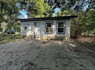 1436 E 550th, Locust Grove, OK 74352