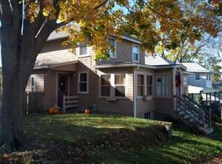 4 Shore Dr, Weymouth, MA 02191