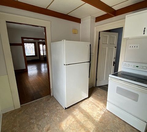 5th image of 1339 Granger Ave
