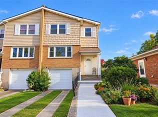 3706 Amboy Rd, Staten Island, NY 10308