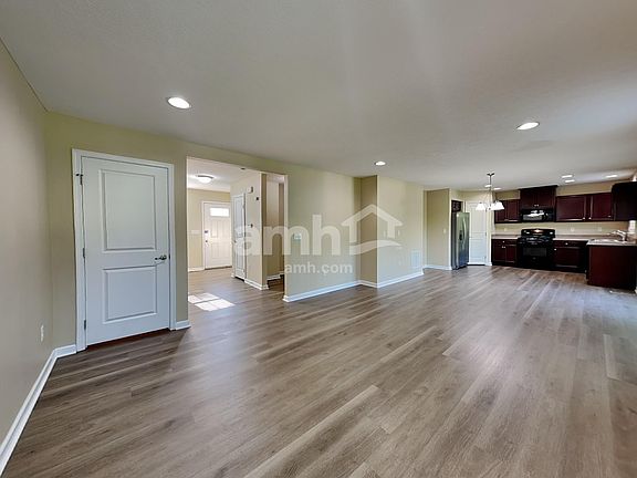 5th image of 670 Ferguson Ave