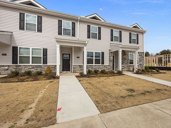 3rd image of 2023 Clock Rd