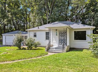 367 29th St N, Springfield, MI 49037