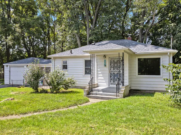 367 29th St N, Springfield, MI 49037