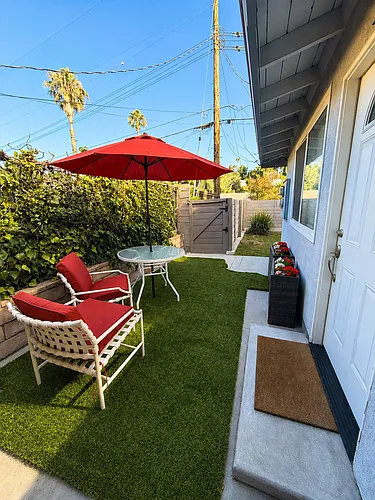 20737 Tiara St #1 Photo 1
