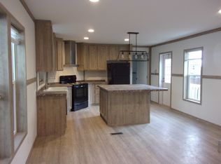 79 Skyline Dr, Ashville, OH