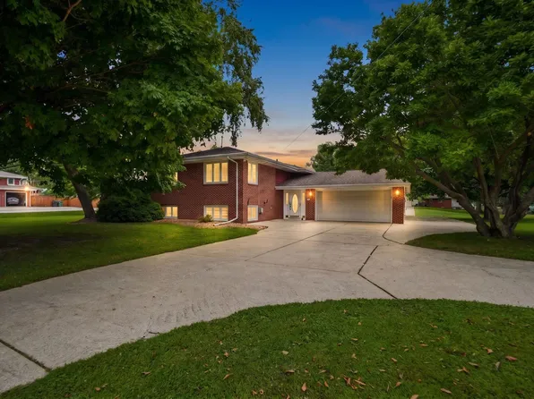 7199 NW 21st St, Ankeny, IA 50023