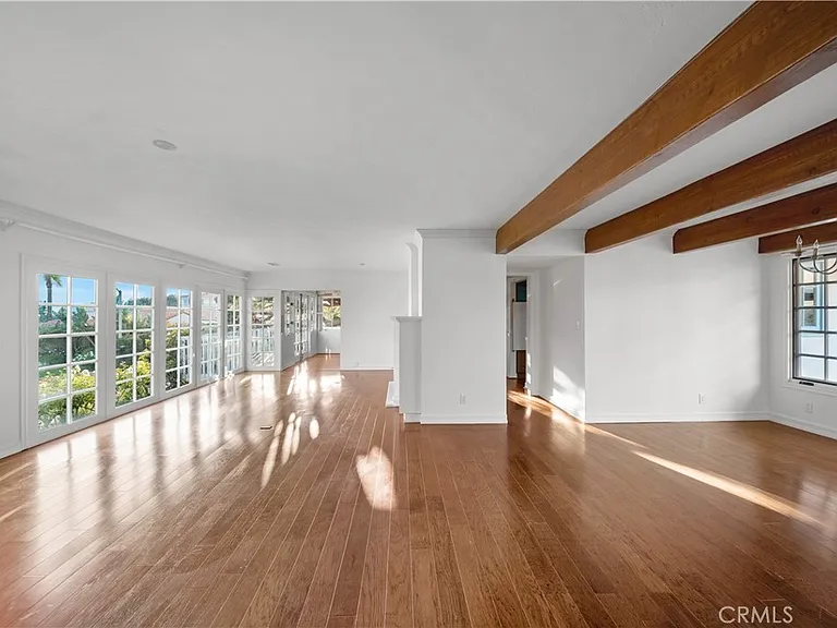 905 Emerald Bay — Photo 11