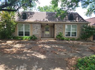 307 N Avenue M, Clifton, TX 76634