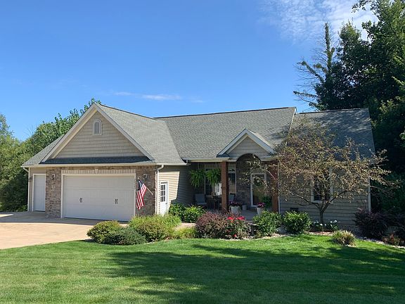 2nd image of 70323 Copper Blvd