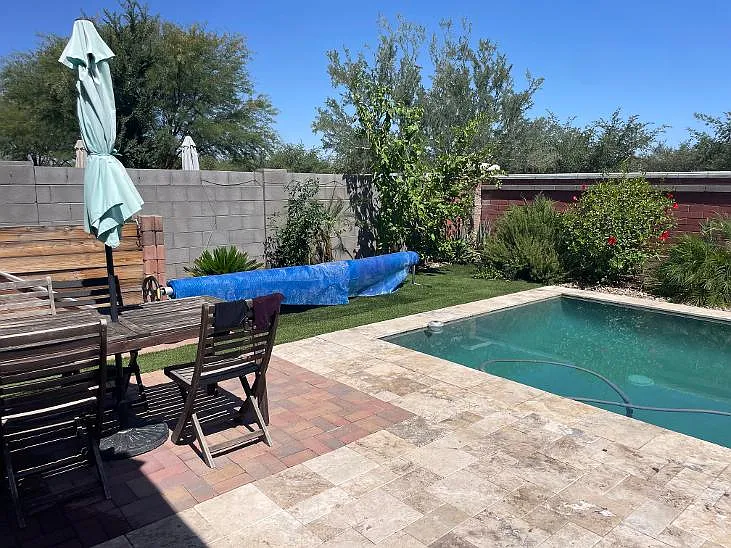 14592 W Dahlia Dr — Photo 1