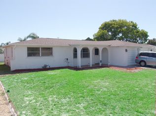 5910 Thrush Dr, New Port Richey, FL 34652